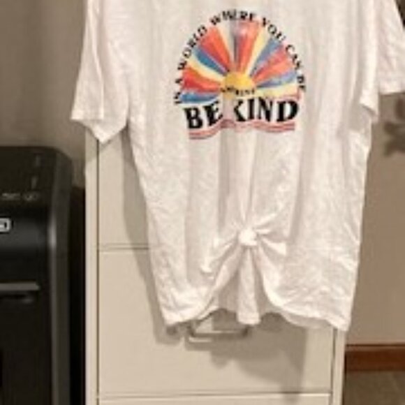 altar'd state - Women's Lot - T-Shirt. Shorts & Floral Skort - Picture 2 of 5